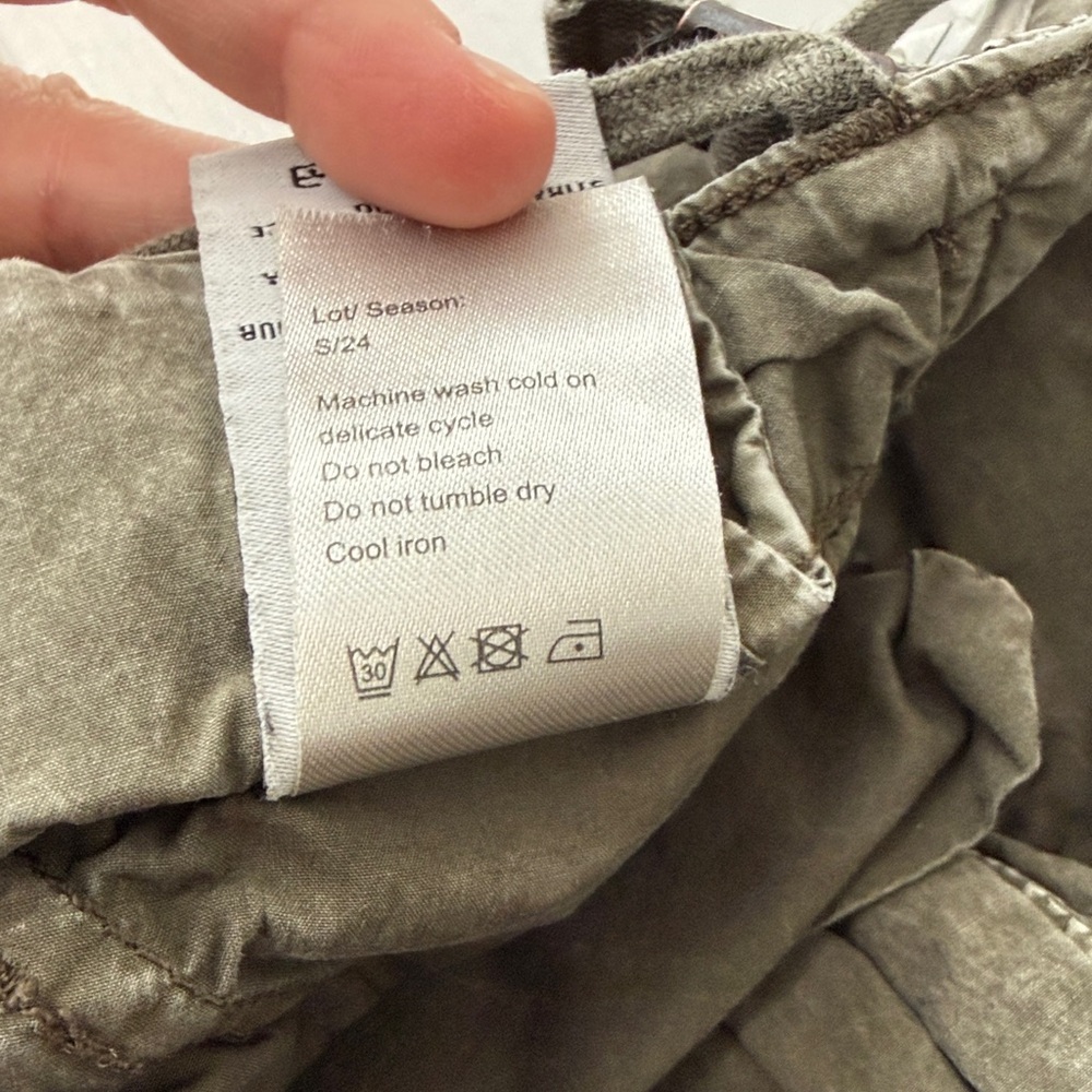 R13 Wide Leg Cargo Pants in GD Olive 28- Small Hole - Picture 14 of 16